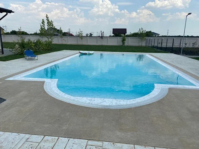 Piscină overflow în Berceni, Ilfov — imaginea 4